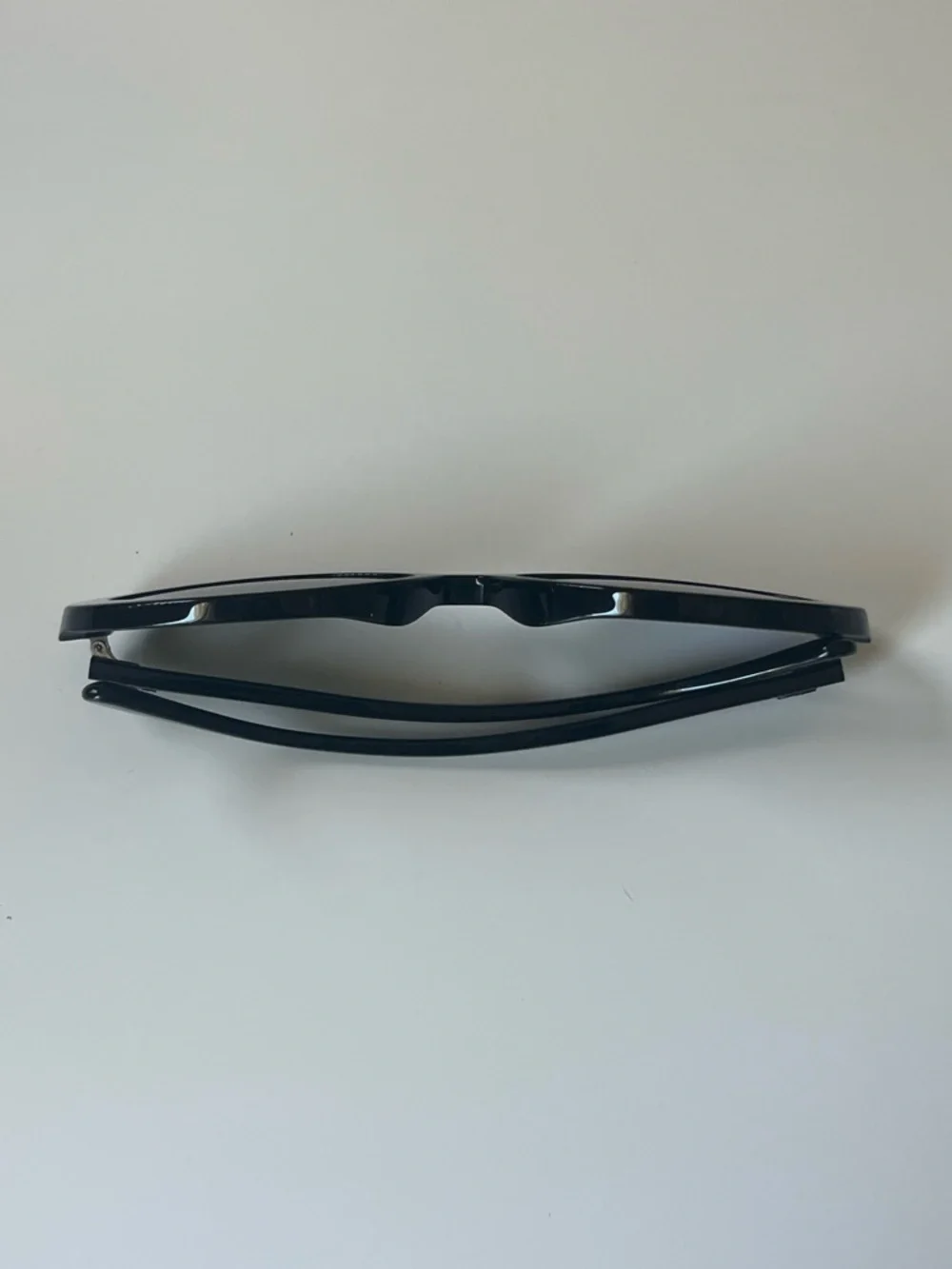 CHANEL 5416 Oval Logo Sunglasses